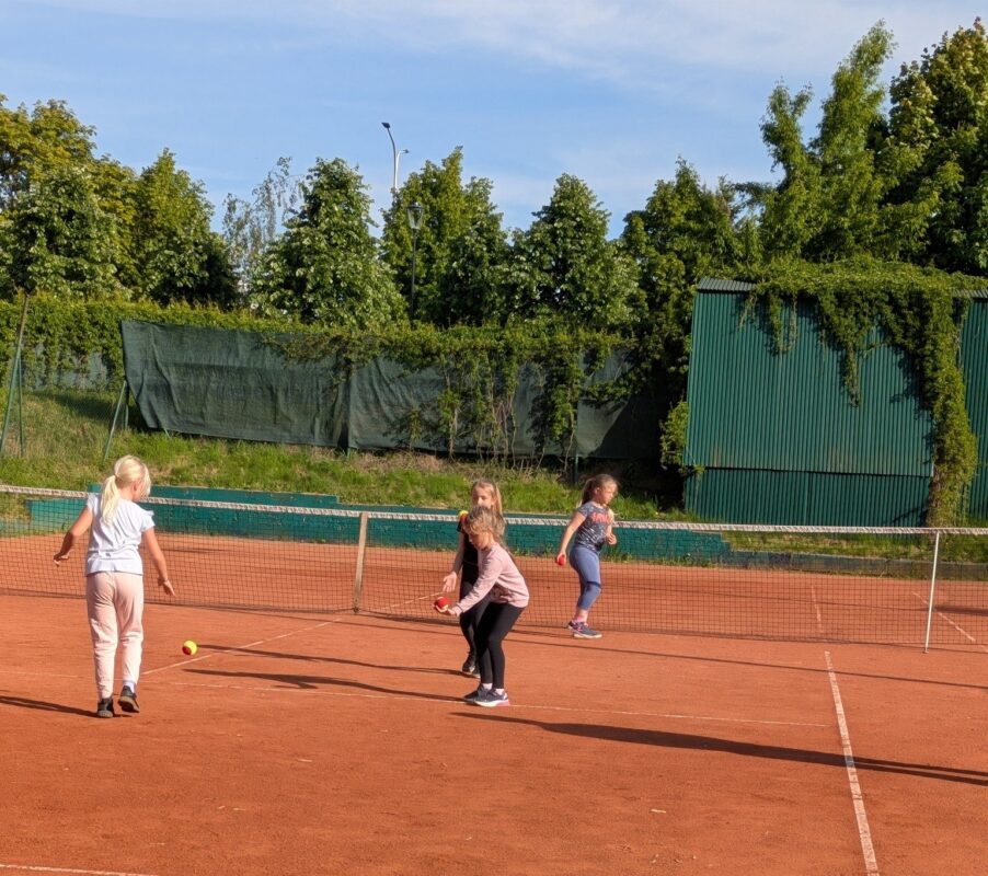 493685116_1188052459785170_1229328462106248352_n