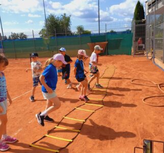 f75603ea-d4e6-4bea-ab07-0f5c125a78a4